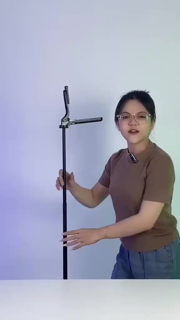 Gậy Selfie Tripod 4 Chân A14